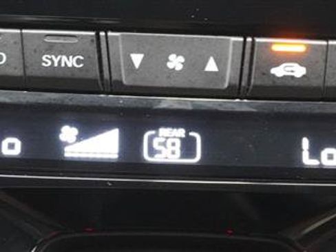 Used 2018 Honda Odyssey EX-L image 17