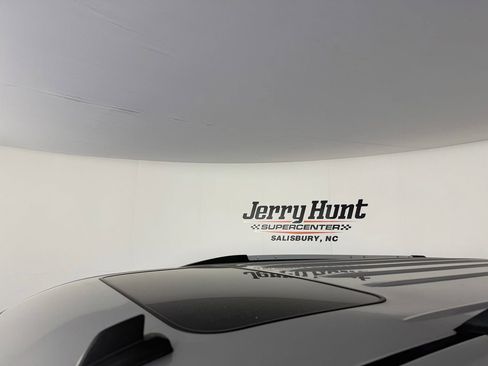 Used 2015 Chevrolet Tahoe LTZ RWD image 6