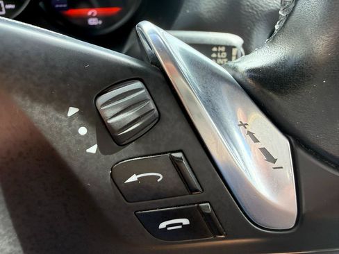 Used 2015 Porsche Boxster RWD image 30