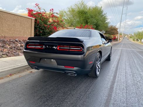 Used 2023 Dodge Challenger R/T image 8