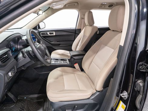 Used 2020 Ford Explorer 2WD image 15
