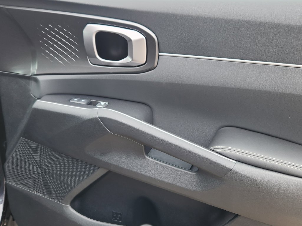 New 2026 Kia Sorento S AWD/4WD image 14