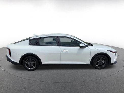 Used 2025 Kia K4 FWD image 16
