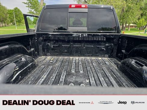 Used 2024 RAM 2500 Laramie AWD/4WD image 23