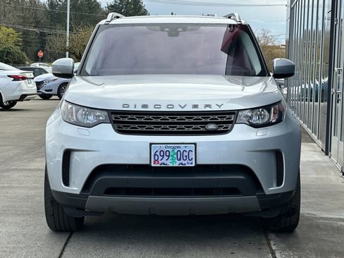 Used 2018 Land Rover Discovery SE AWD/4WD image 8