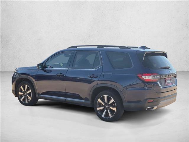Used 2024 Honda Pilot Touring image 7