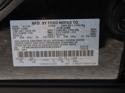 Certified 2025 Ford Explorer ST-Line AWD/4WD image 34