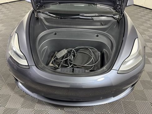 Used 2022 Tesla Model 3 Long Range AWD/4WD image 9