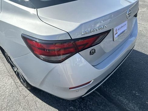 Used 2023 Nissan Sentra SV image 27