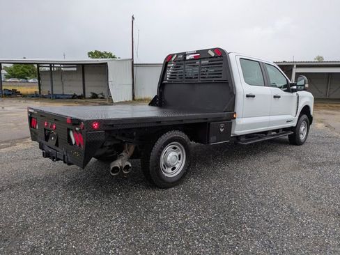 Used 2024 Ford F250 XL image 4