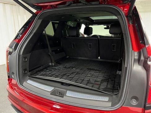 Certified 2023 Cadillac XT6 Sport w/ Platinum Package image 20