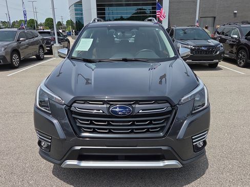 Used 2022 Subaru Forester Touring w/ Popular Package #2 AWD/4WD image 8