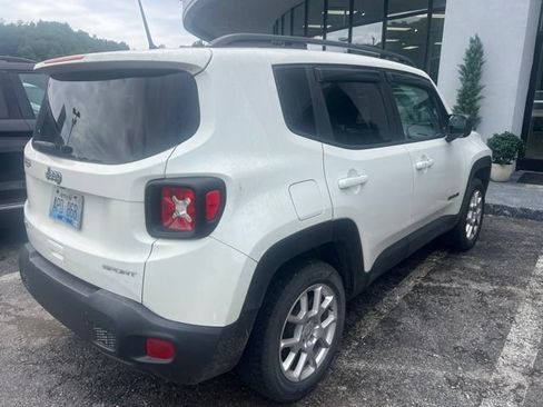 Used 2020 Jeep Renegade Sport w/ Sport Appearance Group AWD/4WD image 3