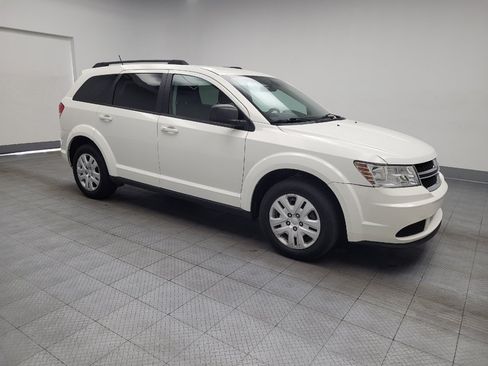 Used 2018 Dodge Journey SE FWD image 11