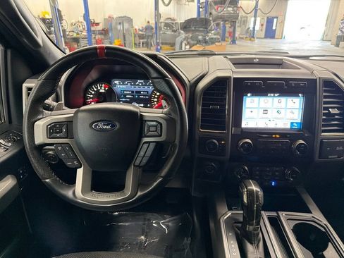 Used 2019 Ford F150 Raptor w/ Equipment Group 802A Luxury AWD/4WD image 17