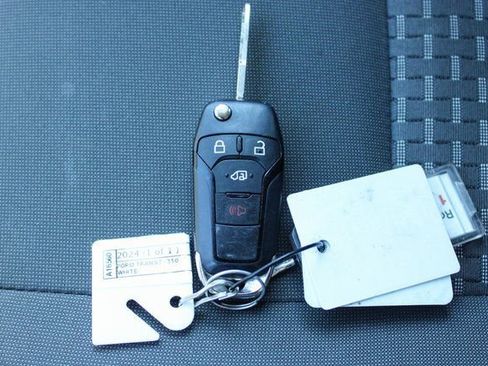 Used 2024 Ford Transit 350 XLT image 28