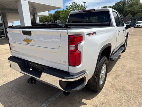 Used 2022 Chevrolet Silverado 3500 LTZ w/ LTZ Convenience Package AWD/4WD image 7