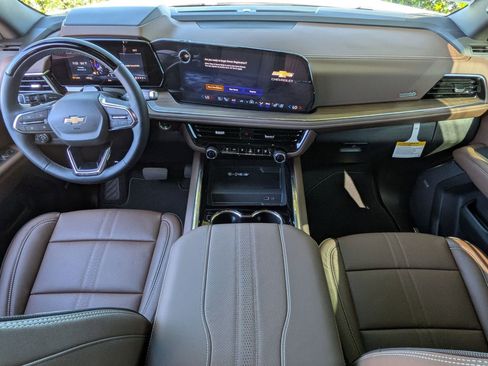 New 2026 Chevrolet Suburban High Country w/ Sun And Tow Package AWD/4WD image 20