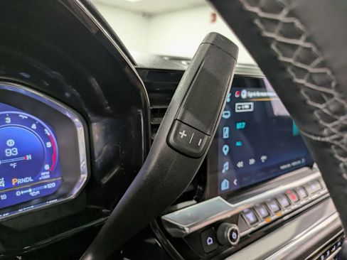 Used 2025 Chevrolet Silverado 2500 High Country w/ High Country Premium Package image 19