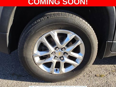 Used 2020 Chevrolet Traverse LS image 5