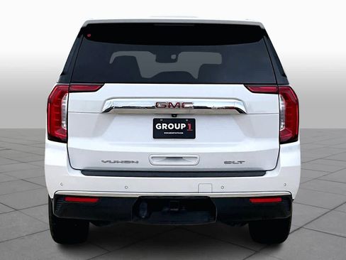 Used 2022 GMC Yukon SLT w/ SLT Premium Package image 8