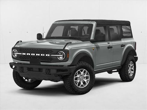 Used 2022 Ford Bronco Badlands image 1