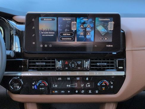 New 2026 Nissan Pathfinder Platinum image 19