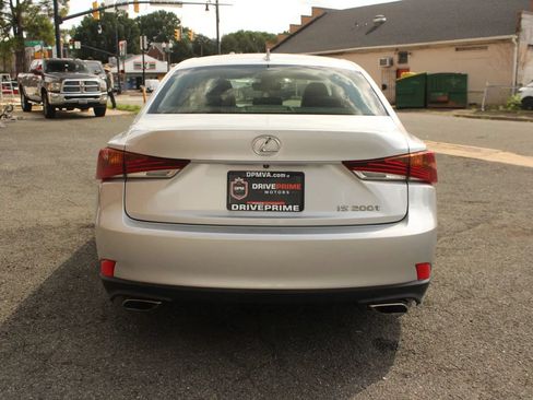 Used 2017 Lexus IS 200t RWD image 8