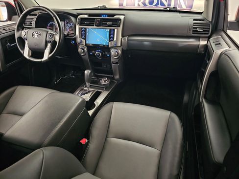 Used 2023 Toyota 4Runner SR5 Premium image 18