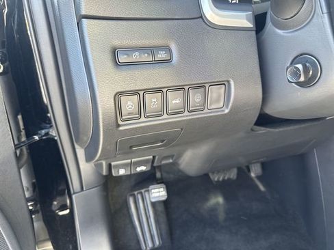 Certified 2024 Nissan Murano Platinum w/ Cargo Package image 20