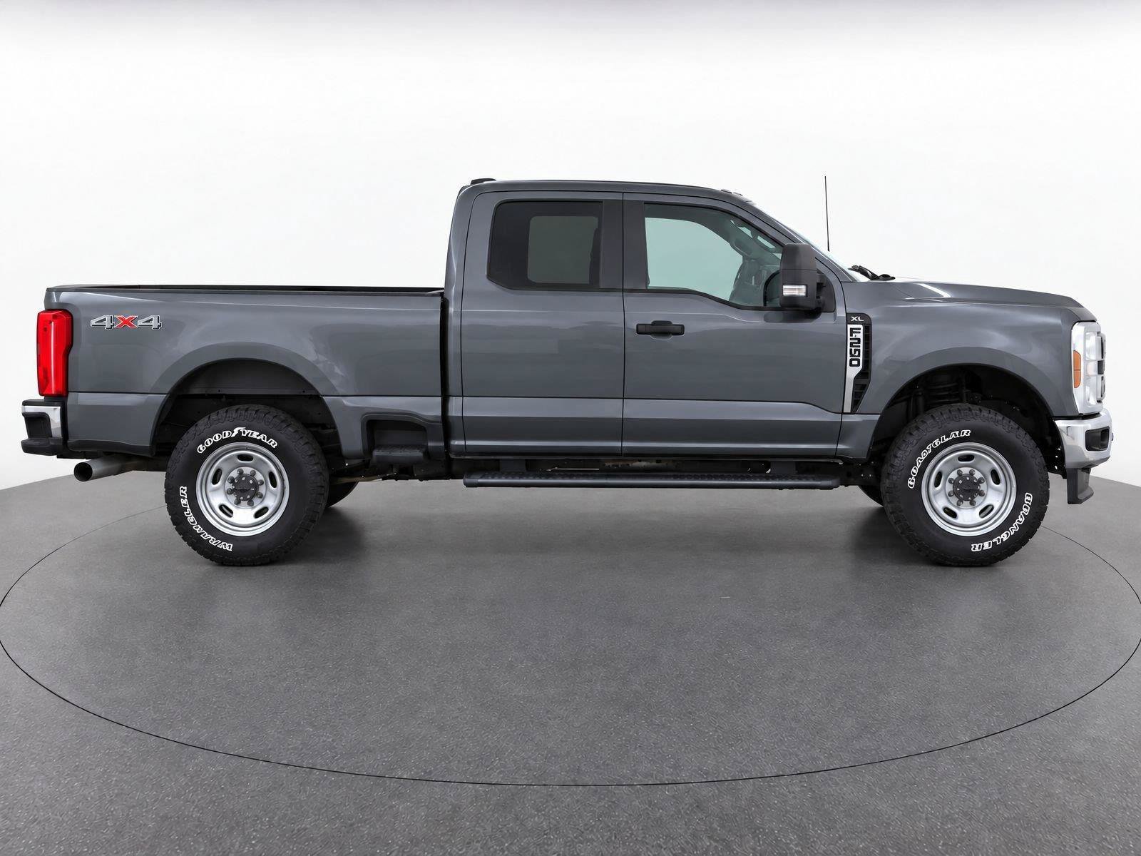 Used 2024 Ford F250 XL w/ XL Off-Road Package AWD/4WD image 15