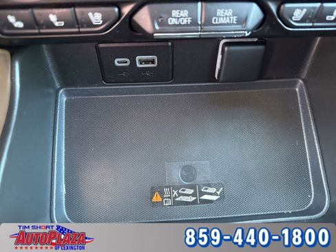 Used 2023 Chevrolet Tahoe High Country image 34