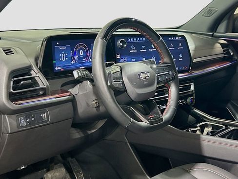 Used 2024 Chevrolet Traverse RS w/ LPO, Floor Liner Package FWD image 7