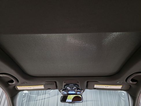 Used 2022 Alfa Romeo Giulia Ti image 39