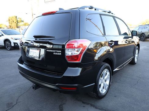 Used 2016 Subaru Forester 2.5i Premium w/ All-Weather Package image 4