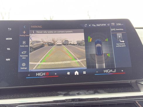 Used 2025 BMW X1 xDrive28i w/ Convenience Package image 7