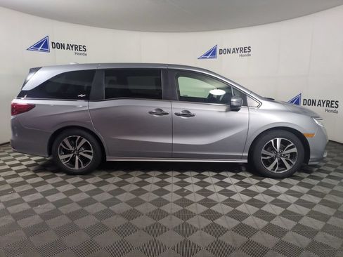 Used 2024 Honda Odyssey Touring image 6