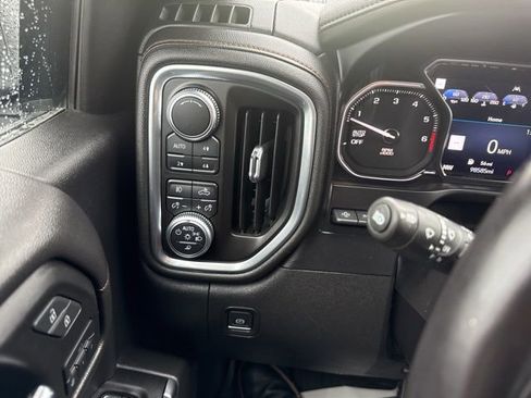 Used 2019 GMC Sierra 1500 AT4 w/ AT4 Premium Package image 23