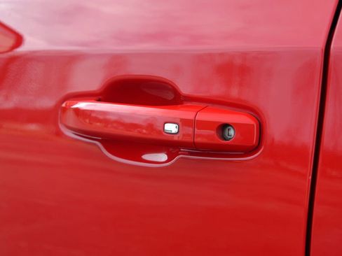 Used 2023 Chevrolet Silverado 1500 LT image 13