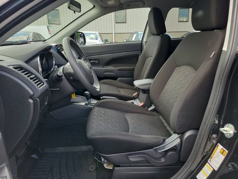 Used 2020 Mitsubishi Outlander Sport ES FWD image 18