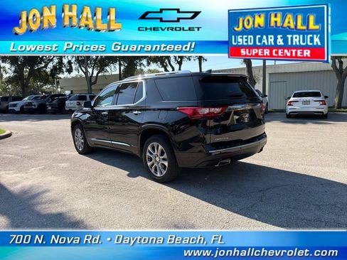 Used 2019 Chevrolet Traverse Premier w/ Driver Confidence II Package FWD image 6
