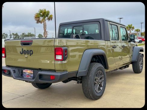 New 2026 Jeep Gladiator Sport image 23