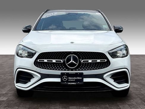 Certified 2024 Mercedes-Benz GLA 250 4MATIC image 2