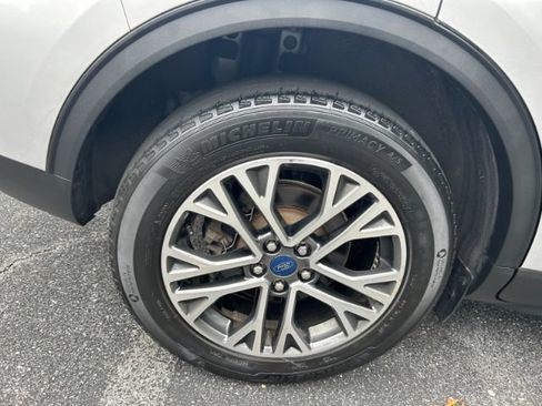 Used 2020 Ford Escape SEL AWD/4WD image 35