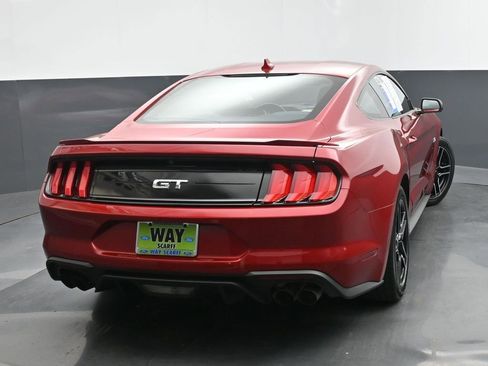 Used 2021 Ford Mustang GT RWD image 5