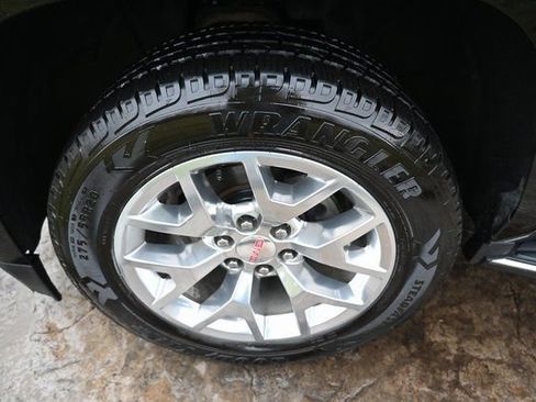 Used 2019 GMC Yukon SLT w/ Open Road Package image 10