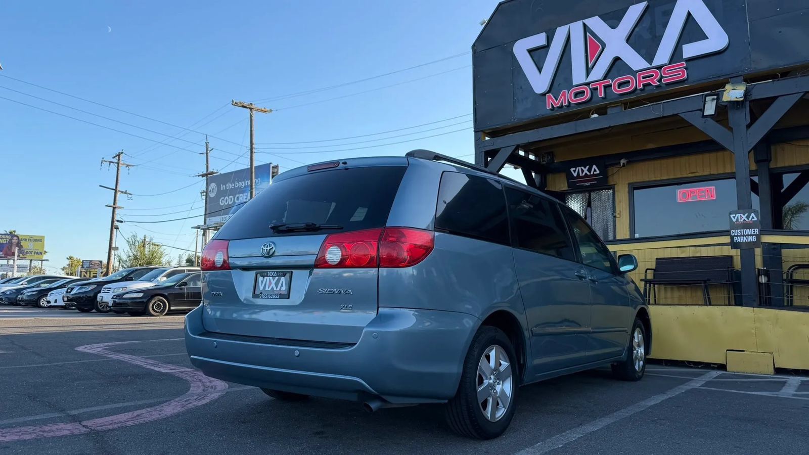 Used 2008 Toyota Sienna XLE w/ Towing Prep Pkg FWD image 5