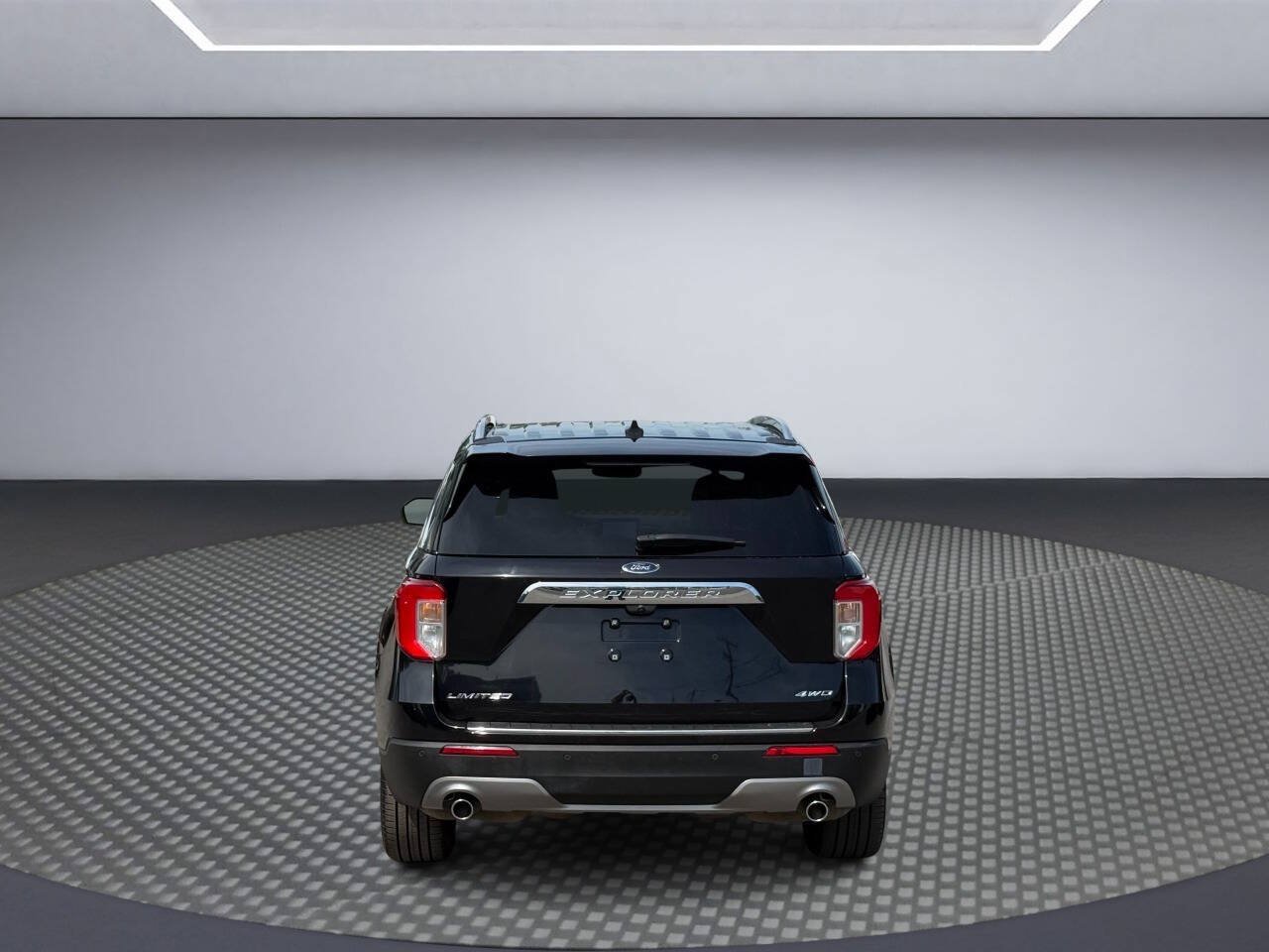 Used 2021 Ford Explorer Limited w/ Equipment Group 301A AWD/4WD image 6