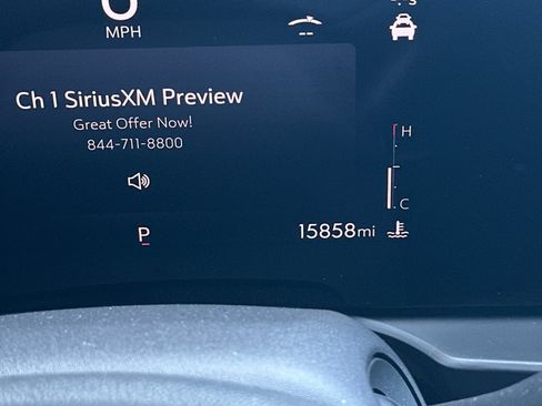 Used 2024 Buick Envista Sport Touring w/ Convenience II Package FWD image 25