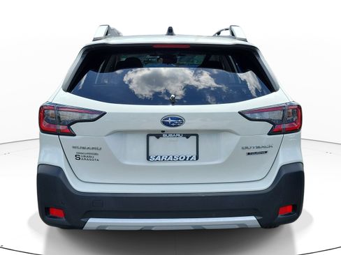 Certified 2024 Subaru Outback Touring AWD/4WD image 5